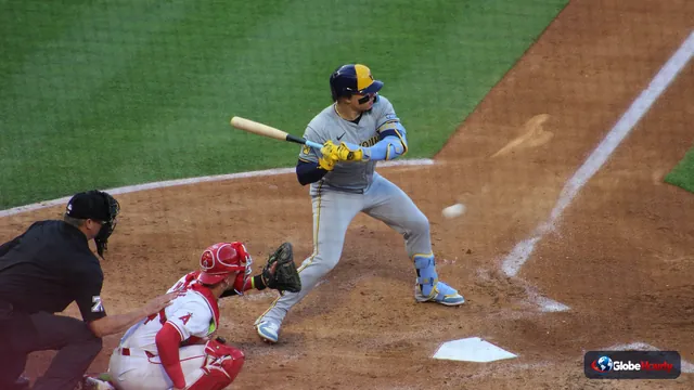Brewers win first World Series, beat Rays 4-1 in Game 5; Contreras named MVP