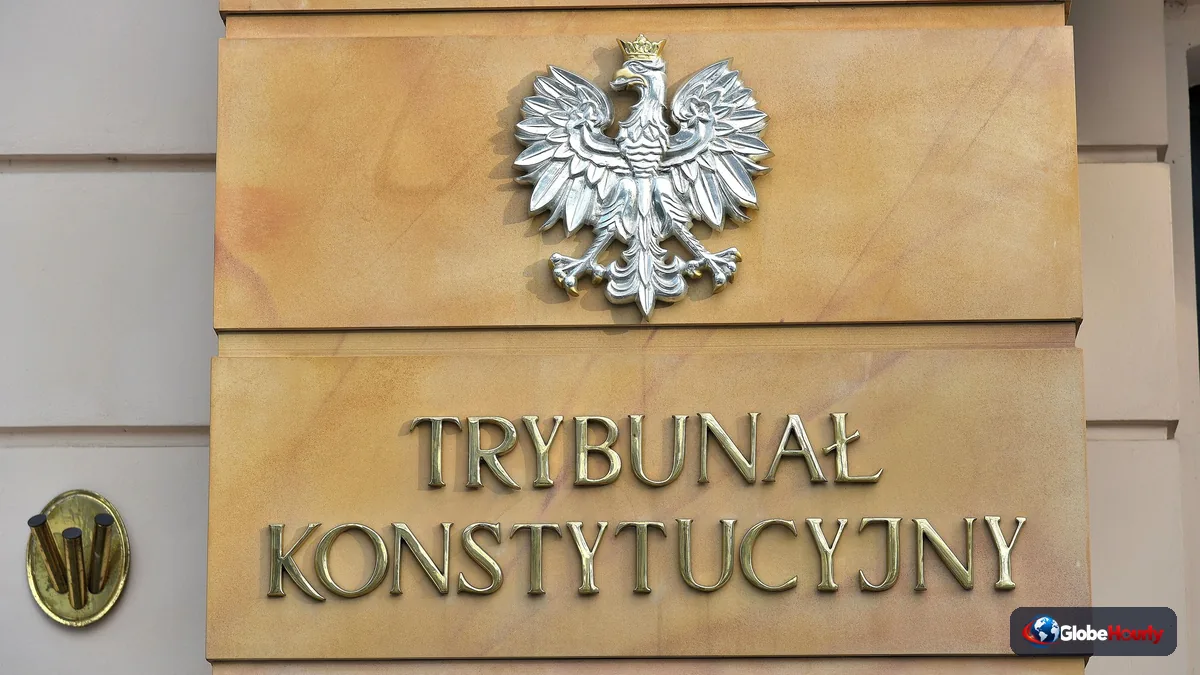 Poland's Constitutional Tribunal standoff: police at the court, its president suspended and Nawrocki calls crisis talks