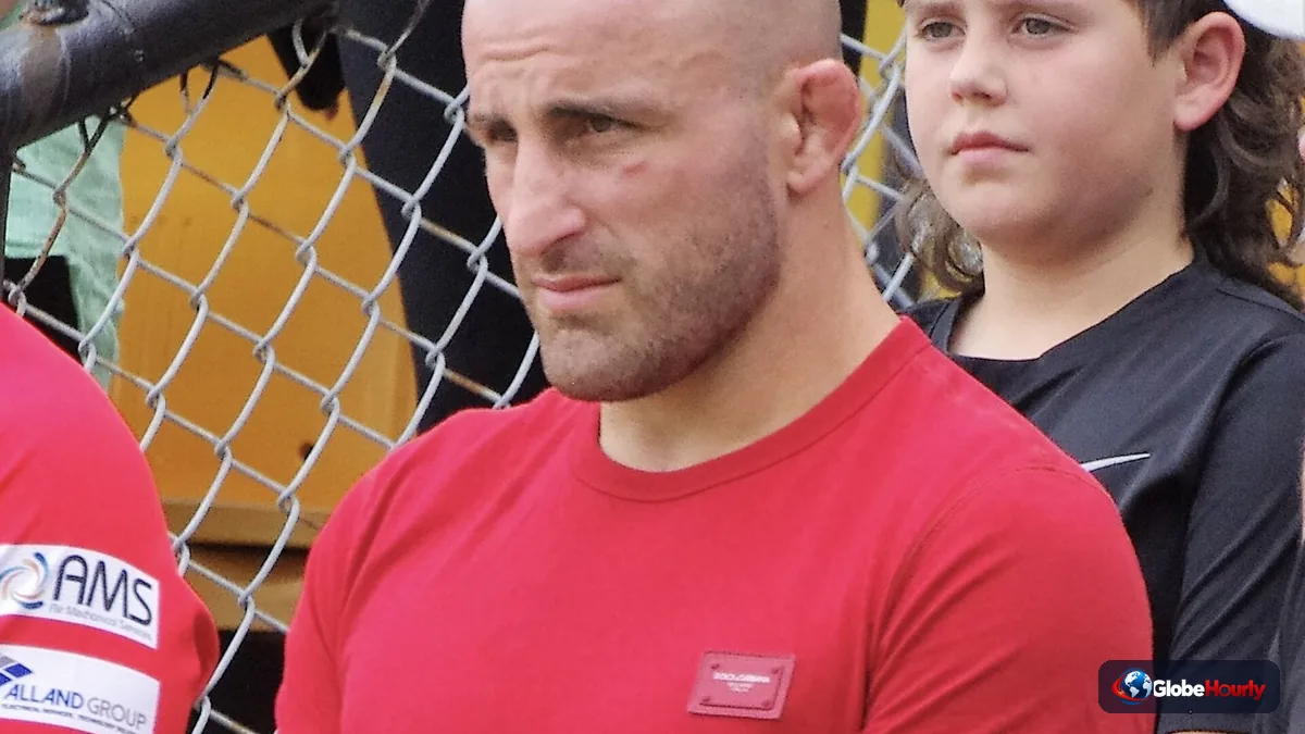 UFC 333: Volkanovski stops Evloev, Petr Yan beats Dvalishvili in Abu Dhabi