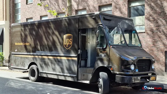 UPS beats Q3 forecasts with $22.9 billion revenue and raises 2026 outlook