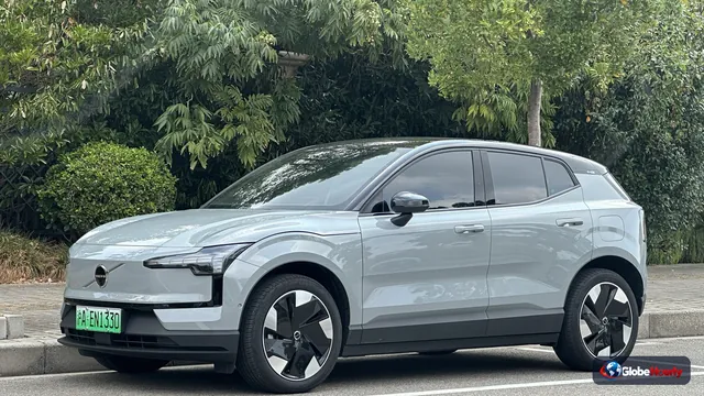 Volvo Cars to cut 2,500 jobs after Q3 loss; shares plunge about 24%